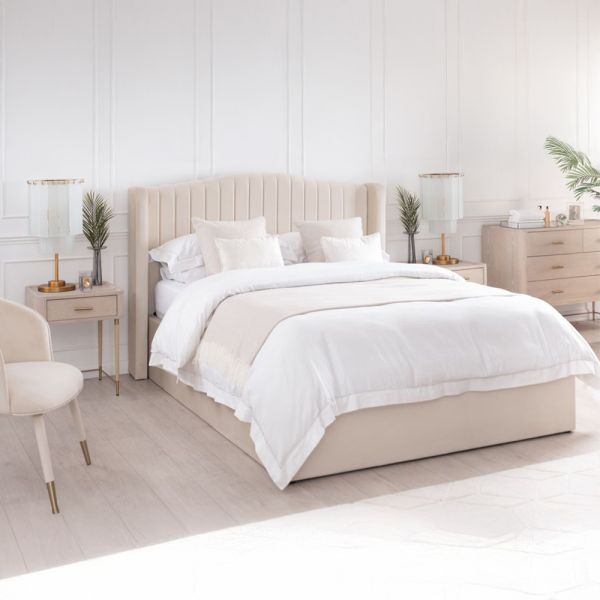 Amster Upholstered Hydraulic Bed