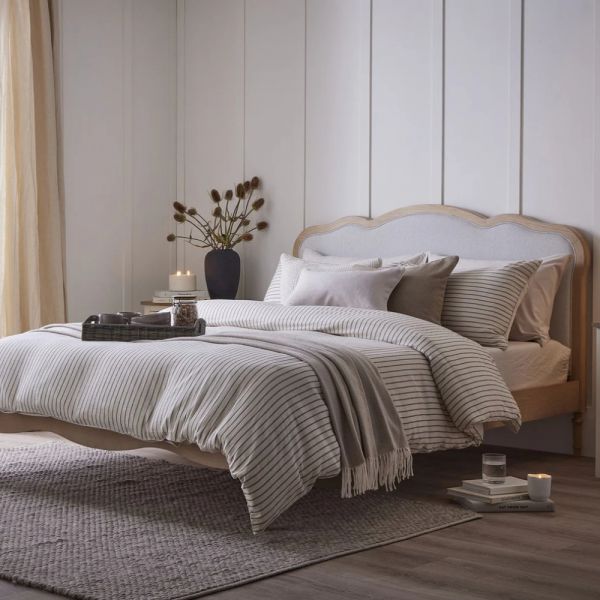 Curved Headboard Wooden Bed