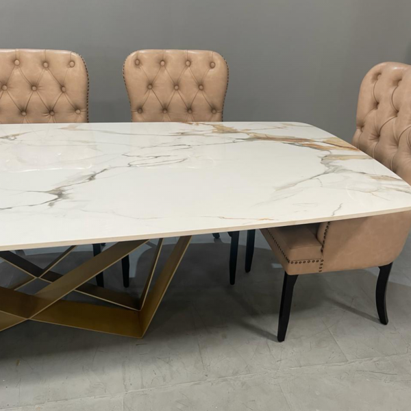 Venetian Elegance Dining Set.
