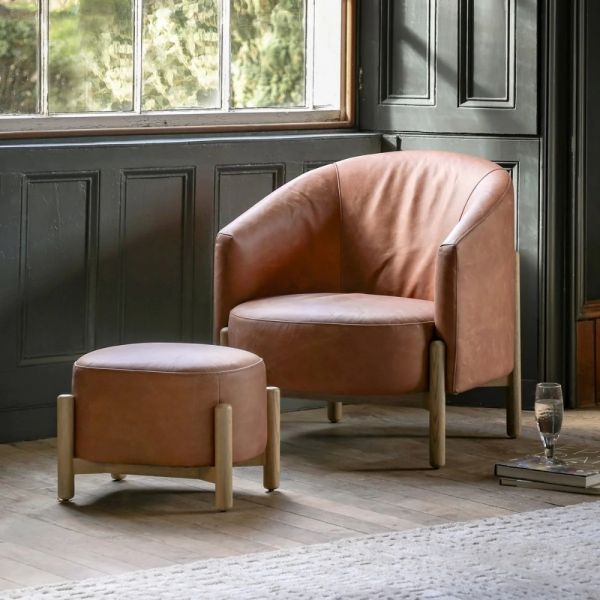 Armchair and pouffe in Natural finish 