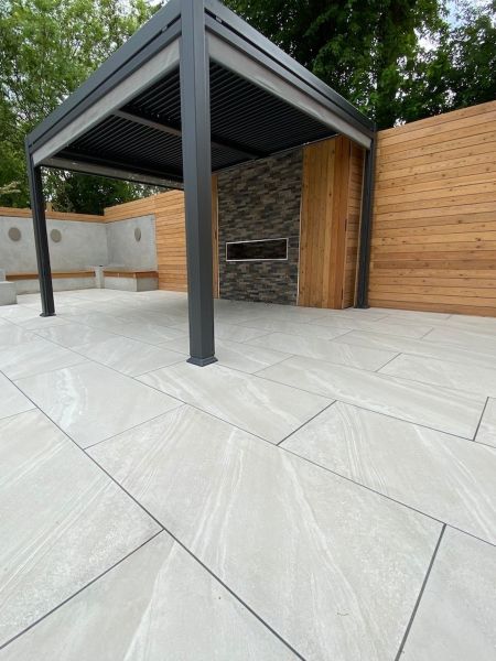 Verona Bianco Outdoor Porcelain Paving Tiles - 3x2ft-20mm